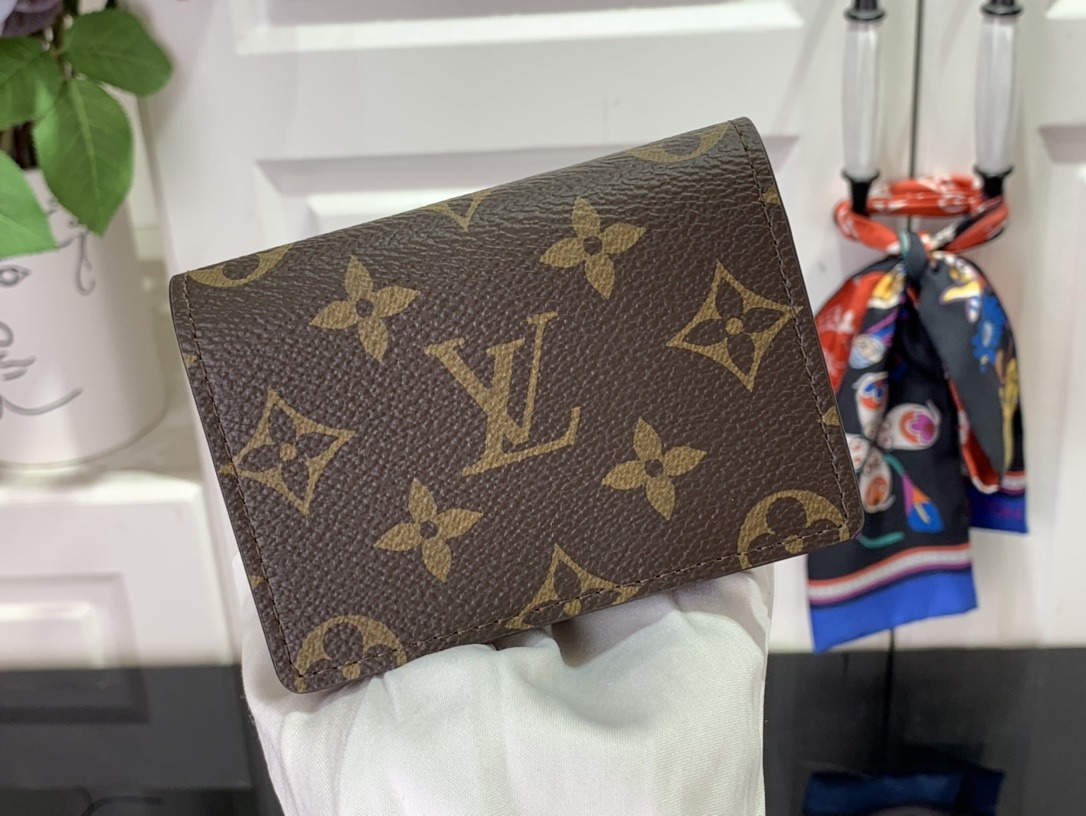 Louis Vuitton Enveloppe 